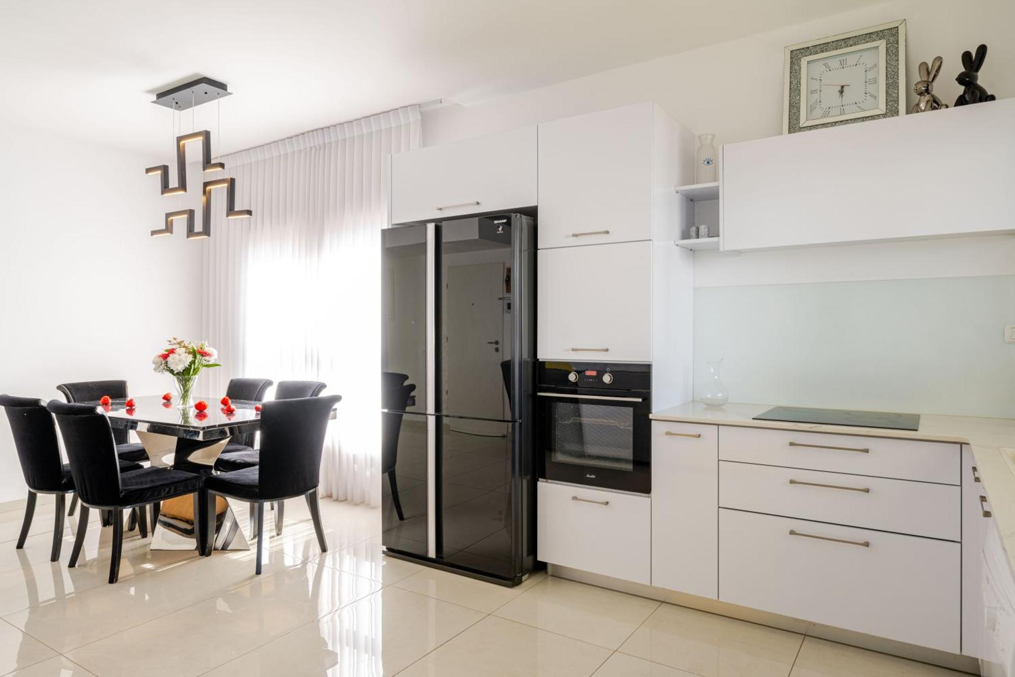 Balfour Sea View City Center Nahariya Exterior photo