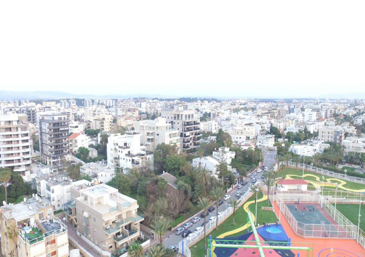 Balfour Sea View City Center Nahariya Exterior photo